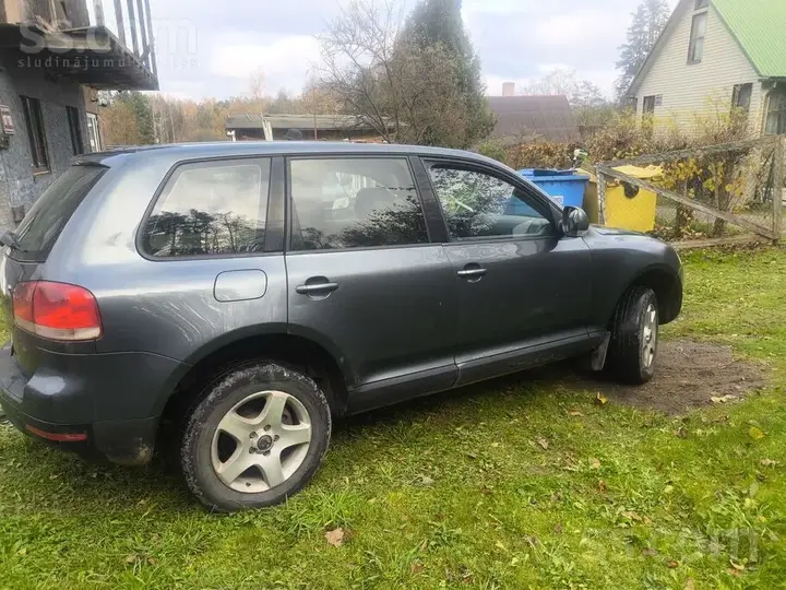 Volkswagen Touareg 2004 photo 4