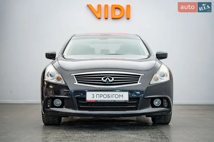 Infiniti G25 2012 photo 5