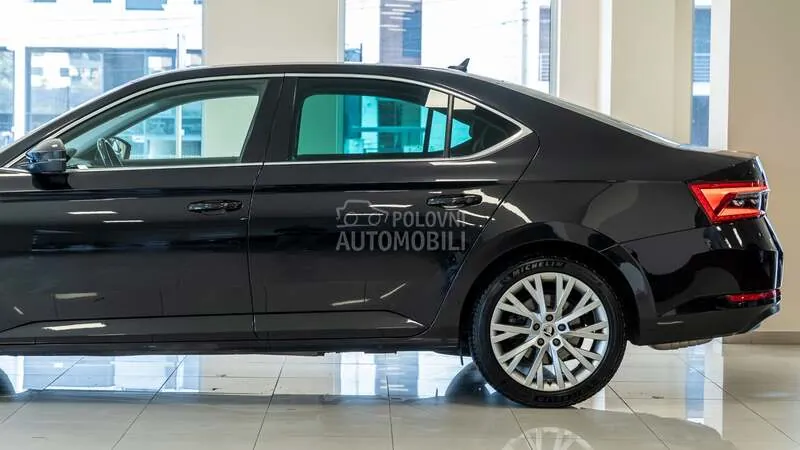 Skoda Superb 2022 photo 4