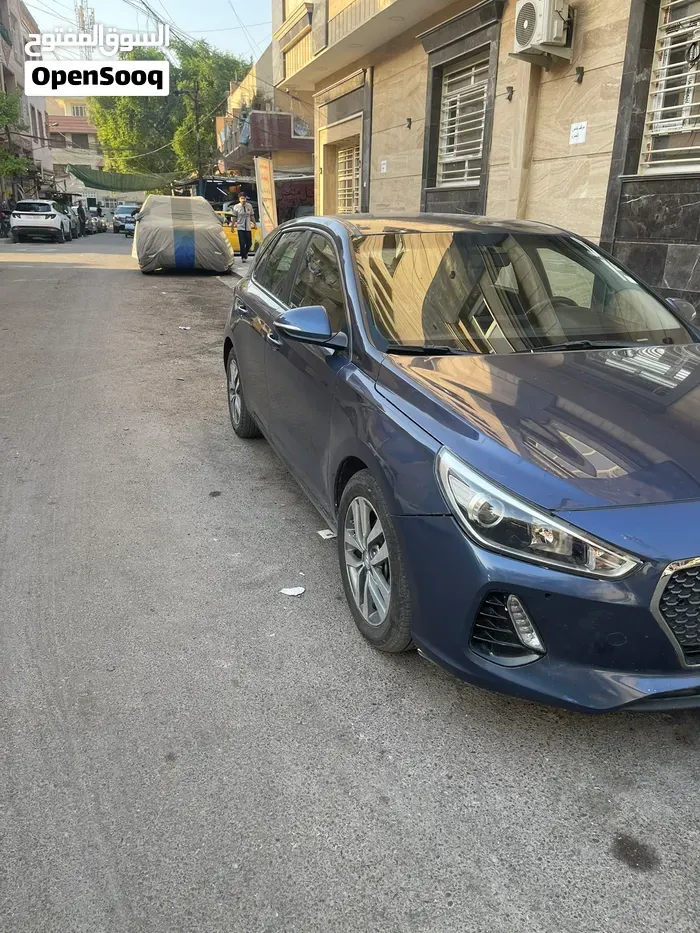Hyundai Elantra 2018 photo 3