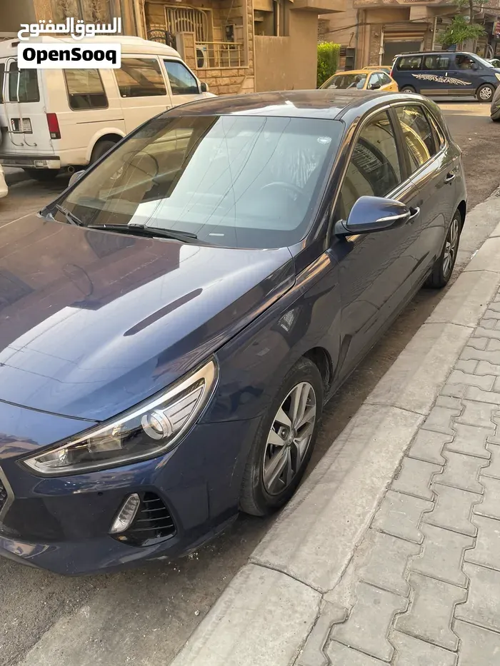 Hyundai Elantra 2018 photo 4