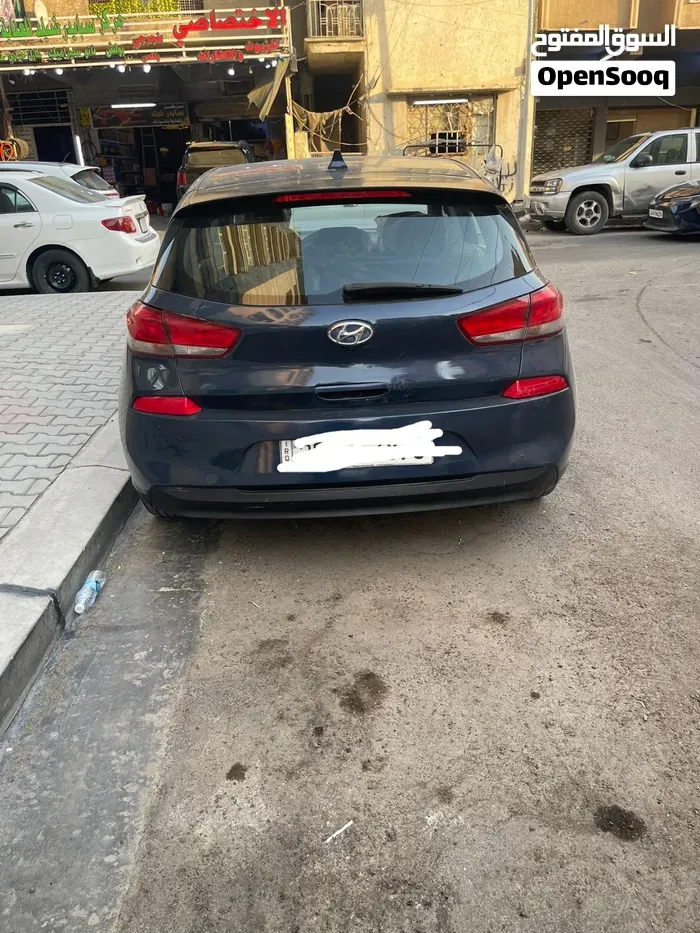Hyundai Elantra 2018 photo 2