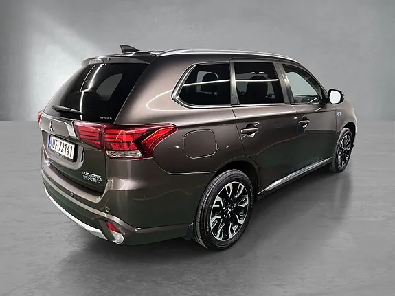 Mitsubishi Outlander 2016 photo 5