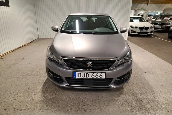 Peugeot 308 2018 photo 2