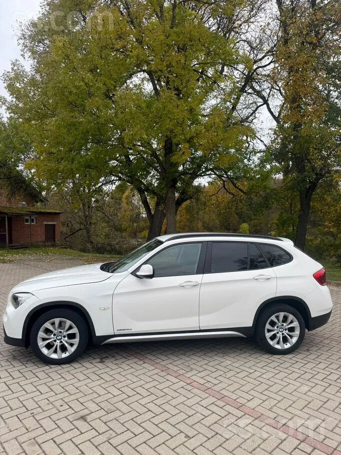 BMW X1 2012 photo 3