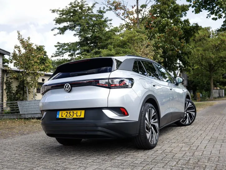 Volkswagen Id.4 2021 photo 2