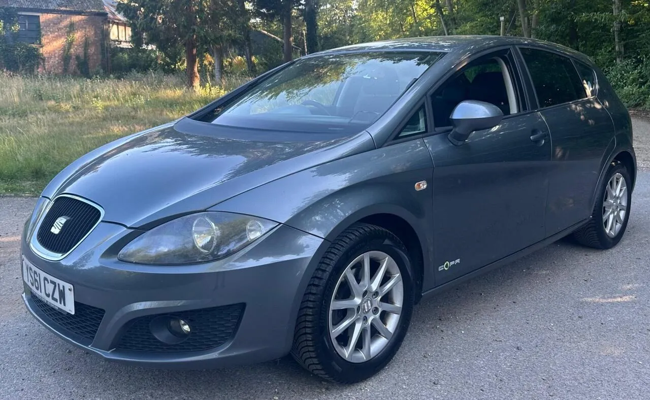 Seat Leon 2012 photo 3