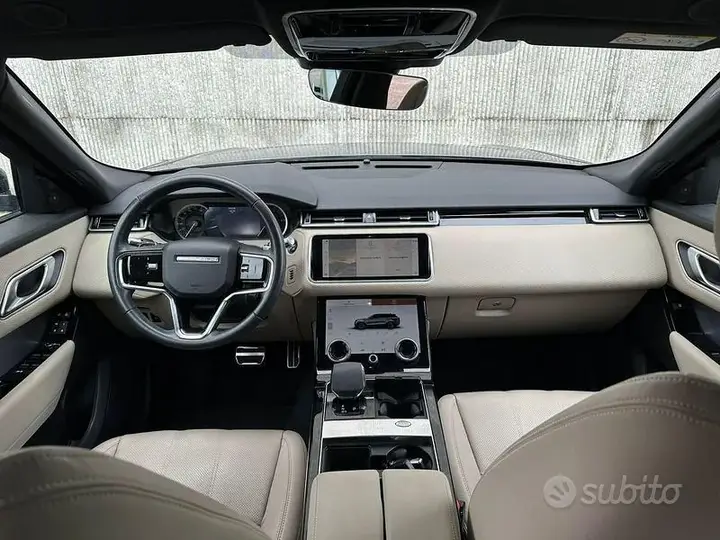 Land Rover Range Rover Velar 2023 photo 3