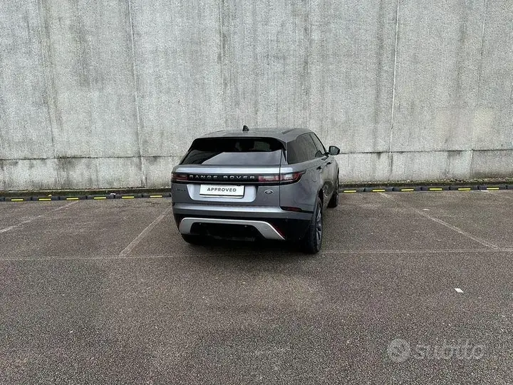 Land Rover Range Rover Velar 2023 photo 2