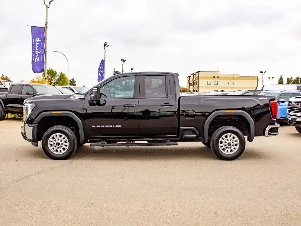 GMC Sierra 2500Hd 2025 photo 2