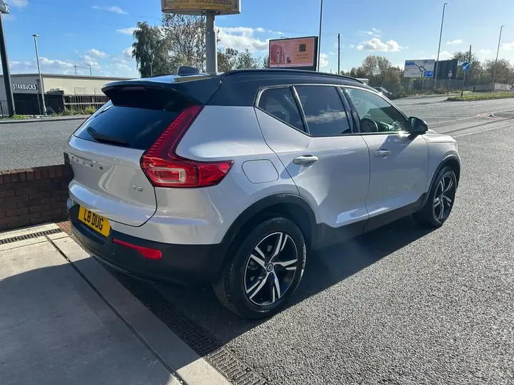 Volvo Xc40 2021 photo 3