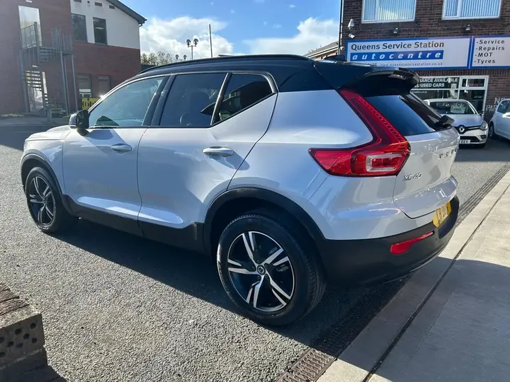 Volvo Xc40 2021 photo 4