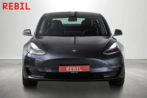 Tesla Model 3 2020 photo 3