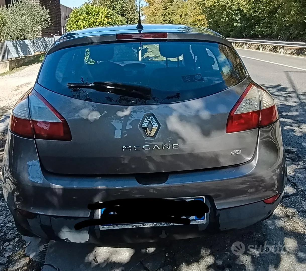 Renault Megane 2011 photo 2