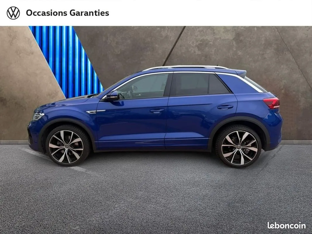 Volkswagen T-Roc 2023 photo 2