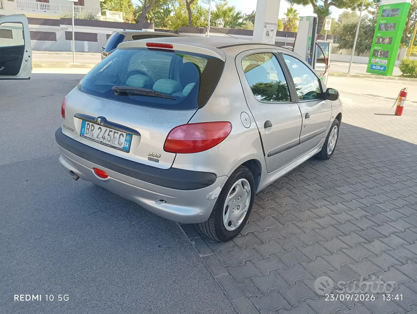 Peugeot 206