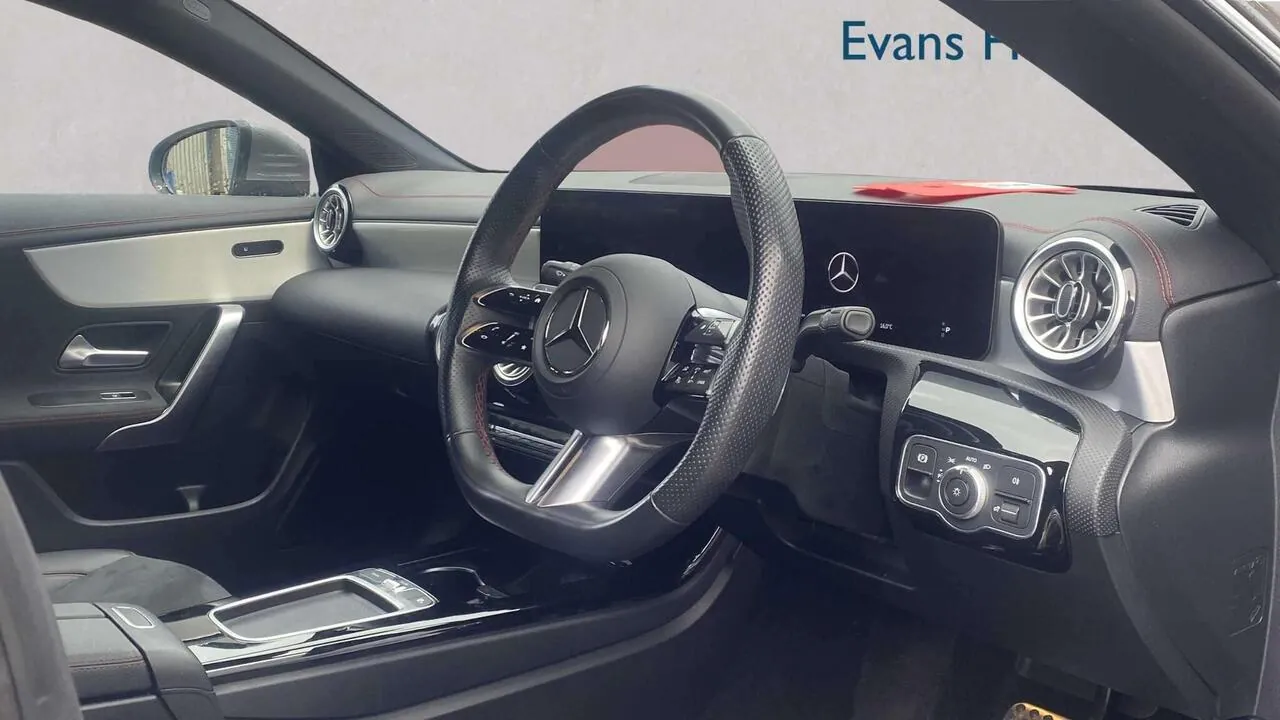 Mercedes-Benz Cla 2024 photo 5