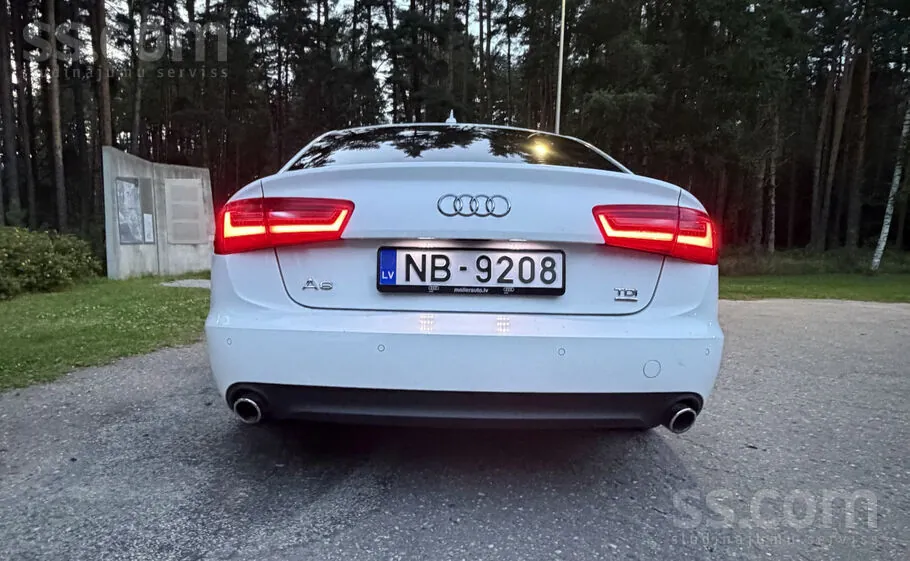 Audi A6 2013 photo 2
