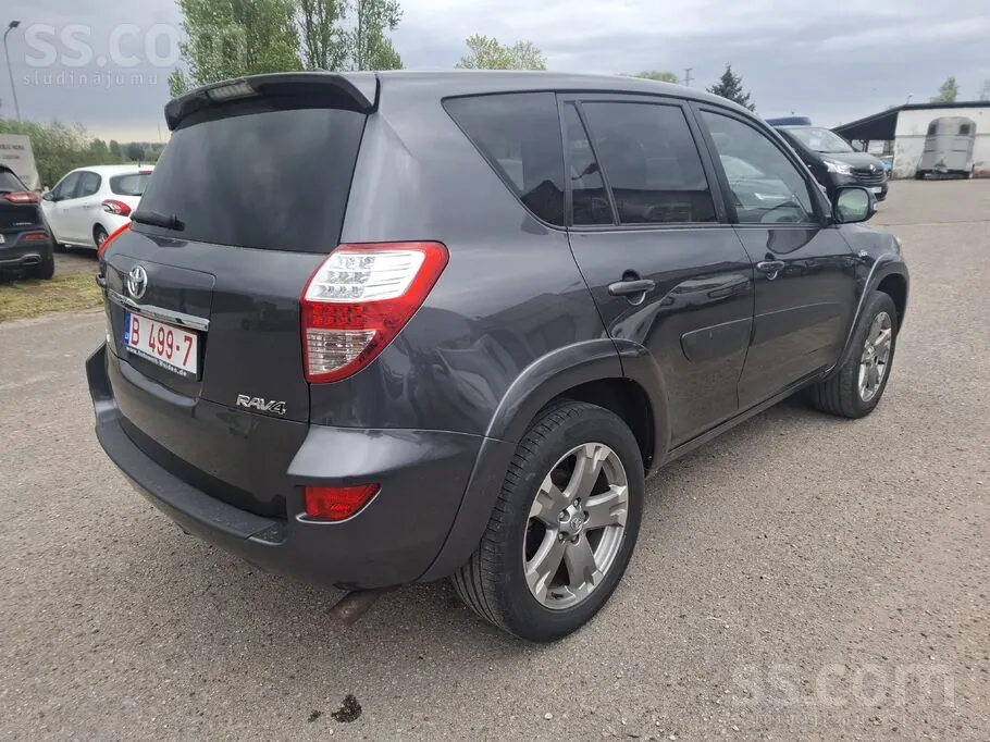 Toyota Rav4 2011 photo 4