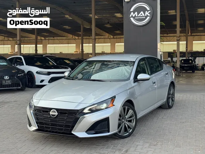 Nissan Altima 2024 photo 2