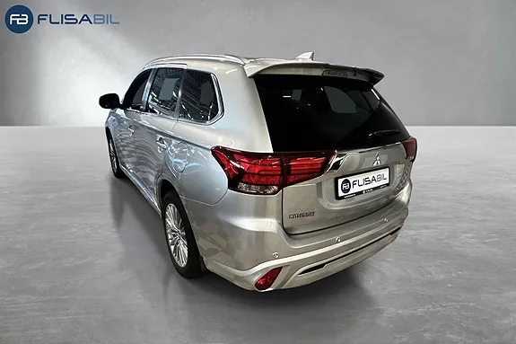 Mitsubishi Outlander 2019 photo 5