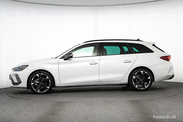 Cupra Leon 2025 photo 3