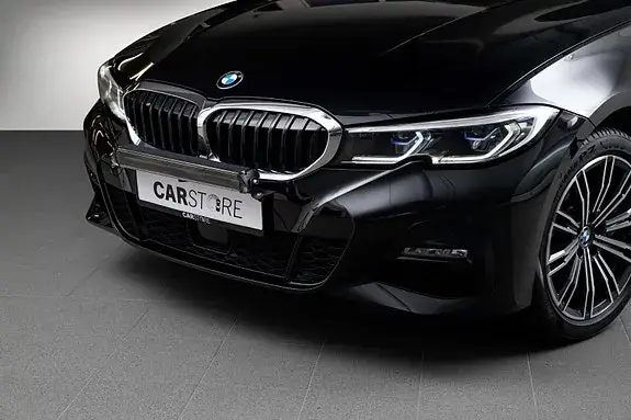 BMW 330E 2021 photo 2