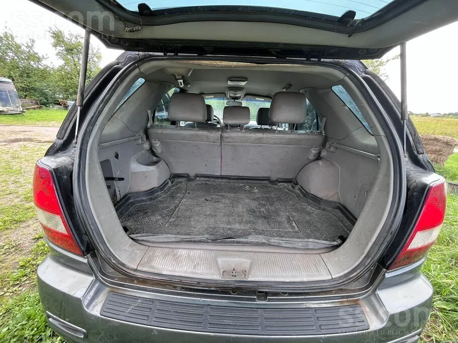 Kia Sorento 2004 photo 3