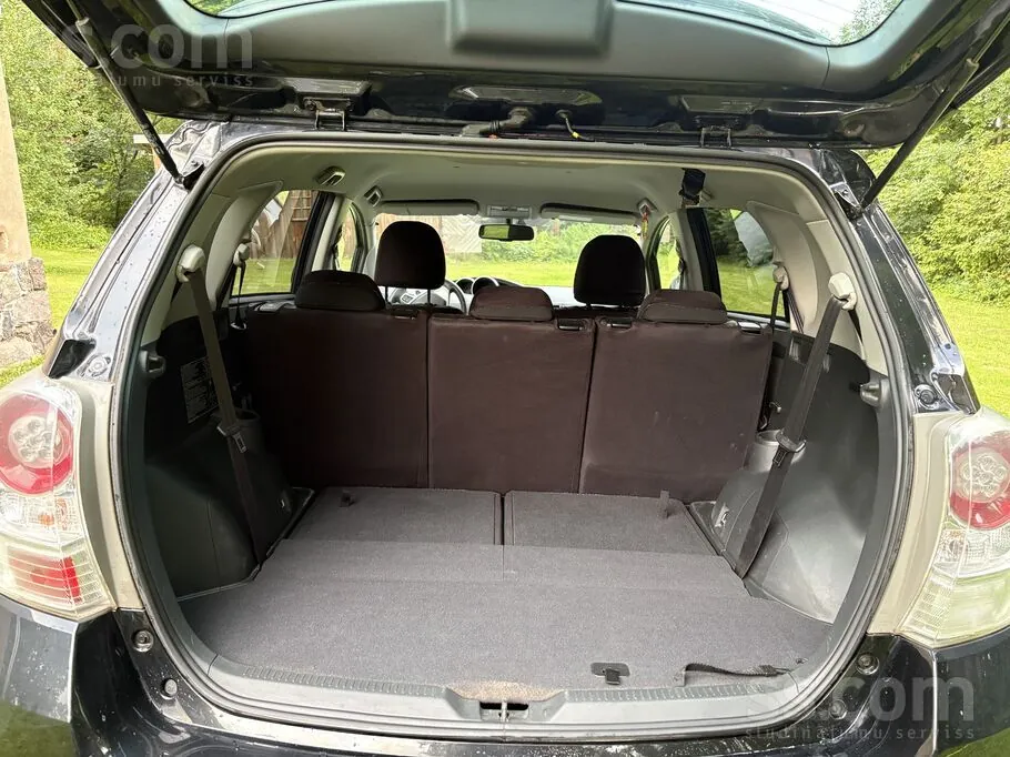 Toyota Verso 2011 photo 5