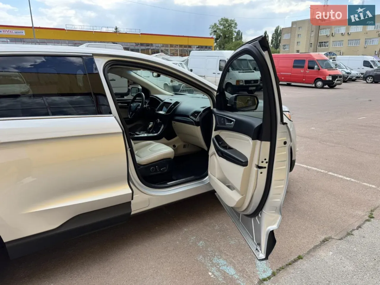 Ford Edge 2017 photo 2