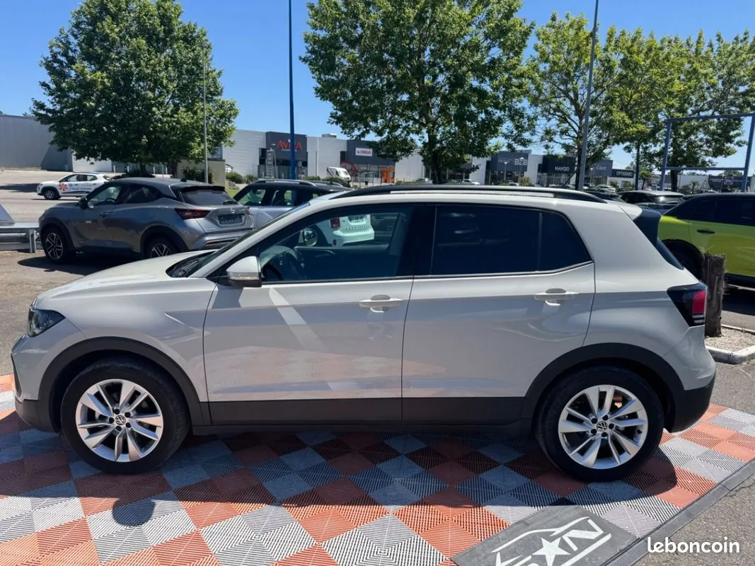 Volkswagen T-Cross 2025 photo 3