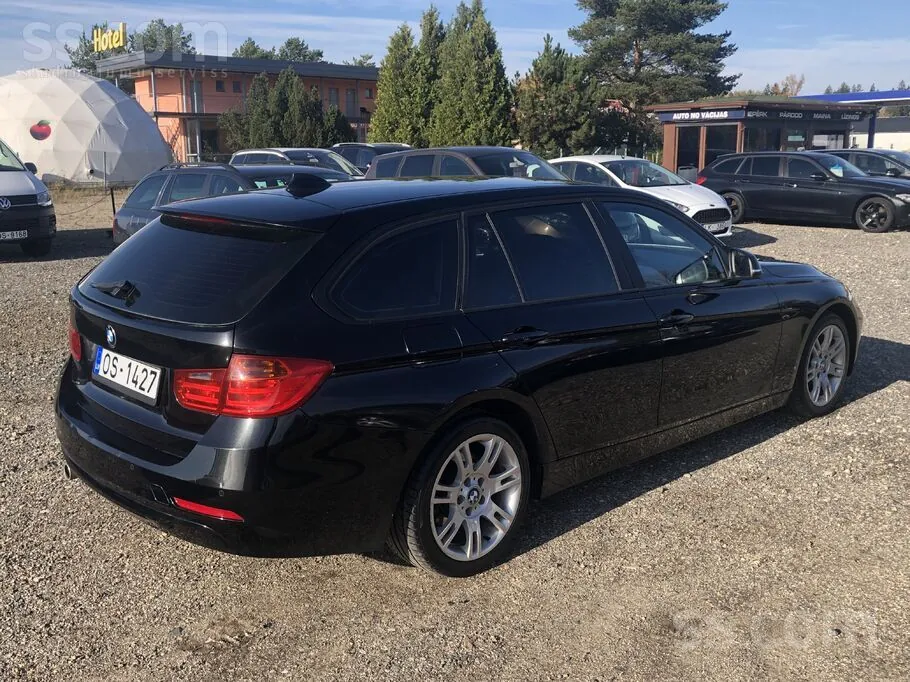 BMW 318 2013 photo 3