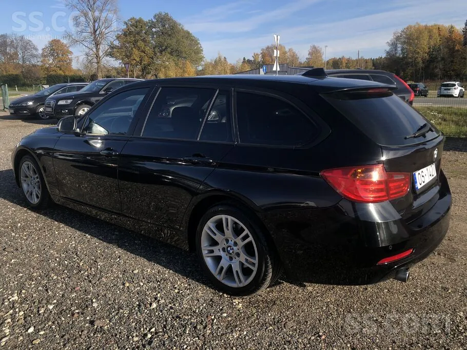 BMW 318 2013 photo 4