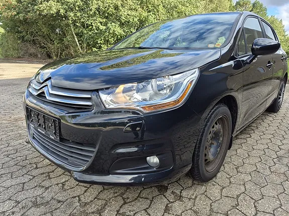 Citroen C4 2011 photo 2