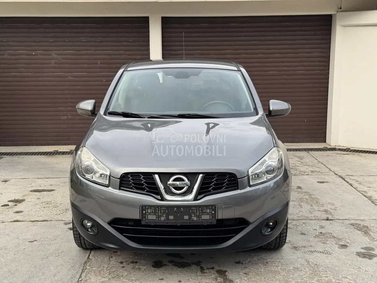 Nissan Qashqai 2012 photo 2