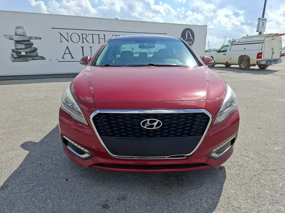 Hyundai Sonata 2016 photo 2