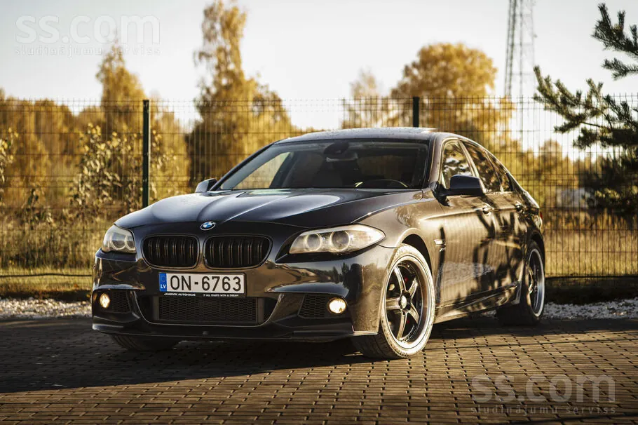 BMW 530