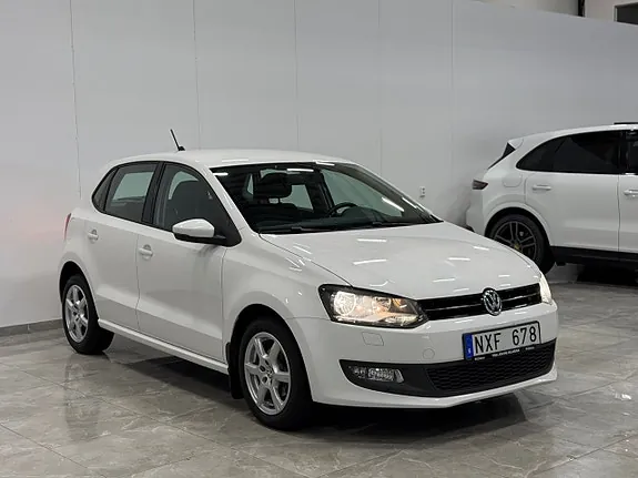 Volkswagen Polo 2014 photo 2