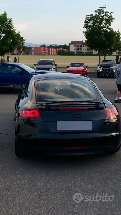 Audi Tt 2008 photo 2