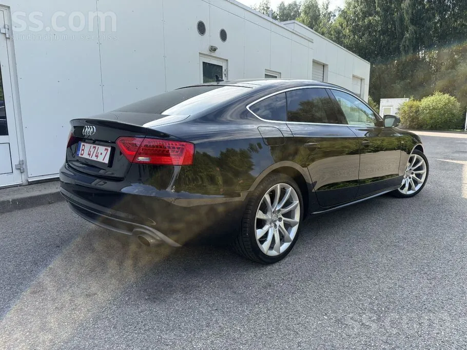 Audi A5 2016 photo 5