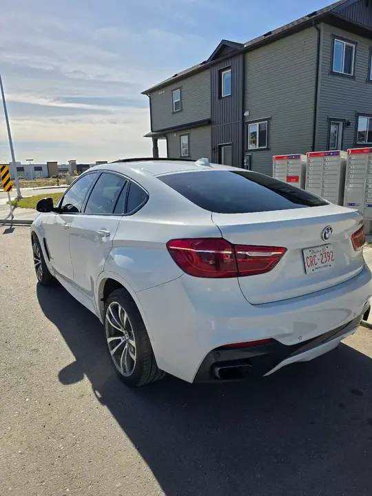 BMW X6