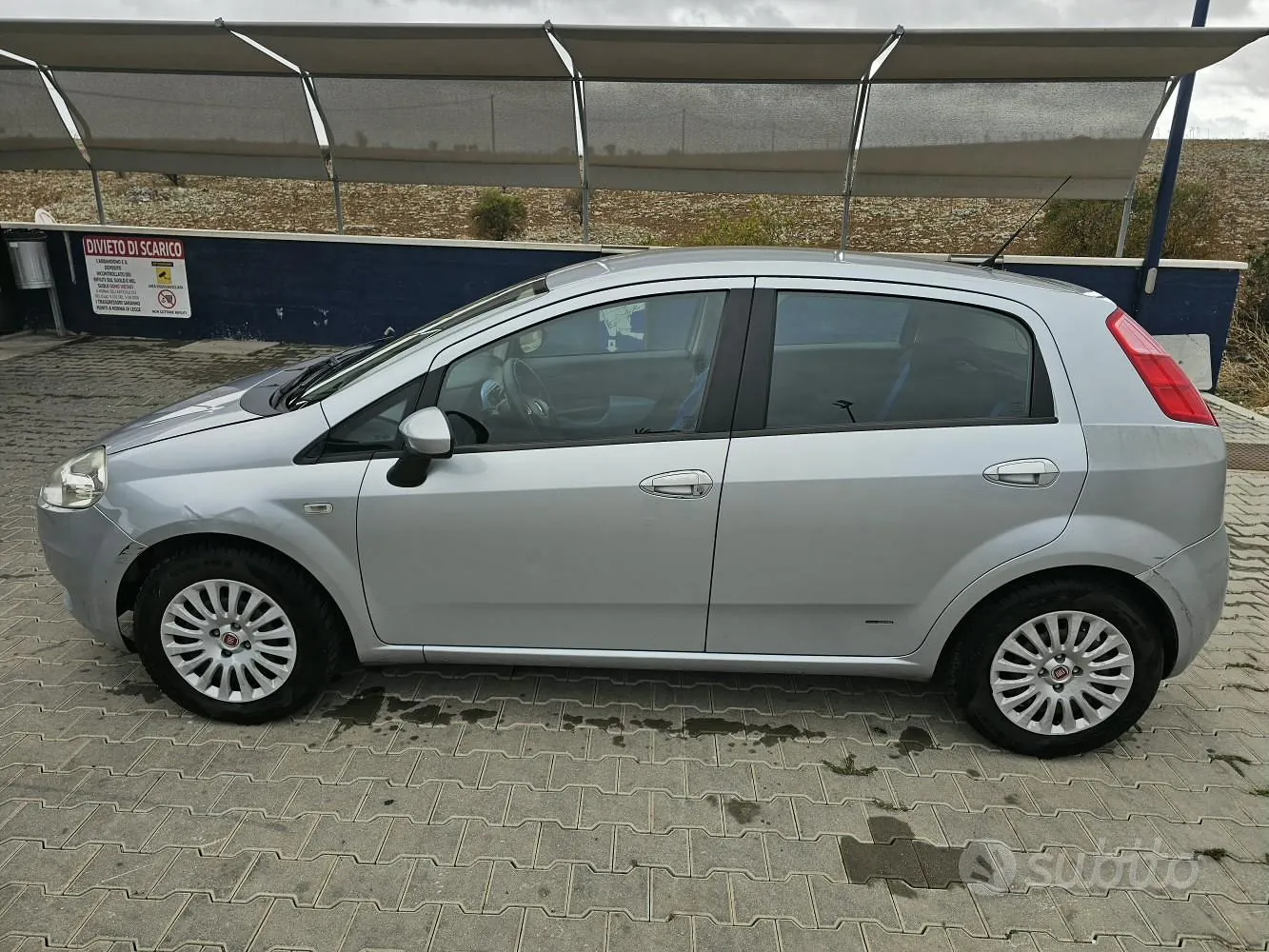 Fiat Grande Punto 2005 photo 3