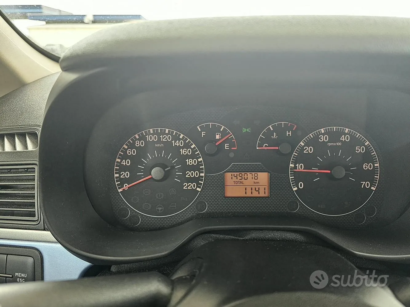 Fiat Grande Punto 2005 photo 4