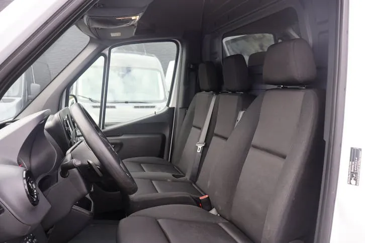 Mercedes-Benz Sprinter 2022 photo 3