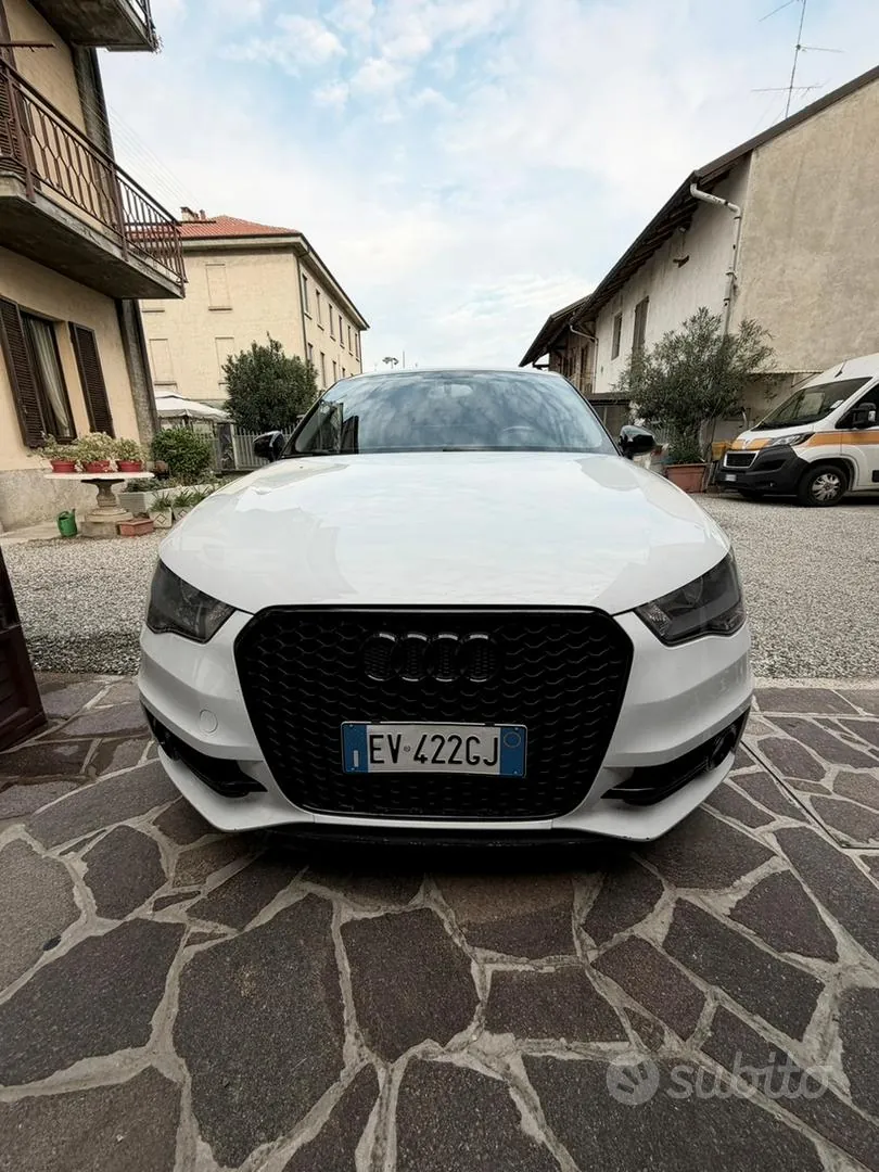 Audi A1 2014 photo 2