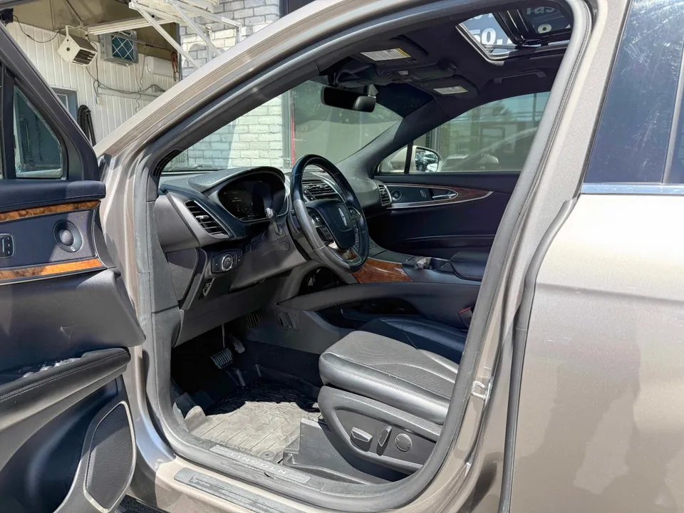 Lincoln Nautilus 2019 photo 2