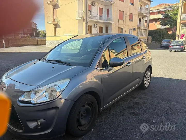 Citroen C3 2012 photo 3