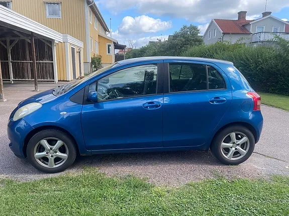 Toyota Yaris 2006 photo 4