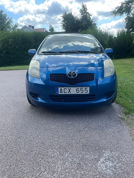 Toyota Yaris 2006 photo 2