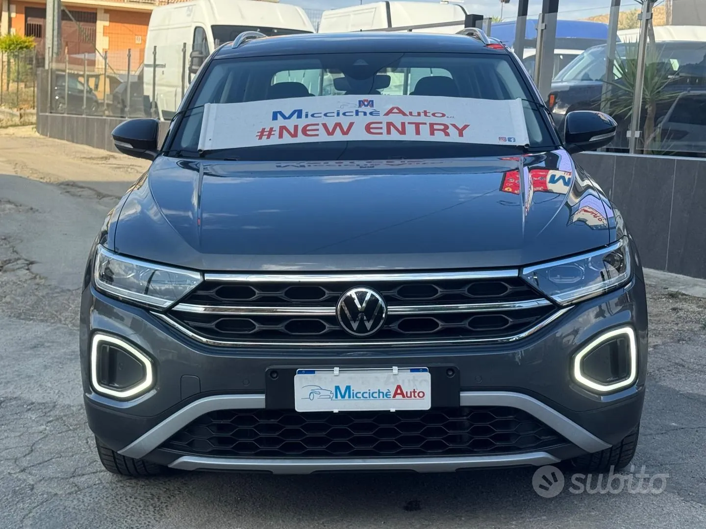 Volkswagen T-Roc 2022 photo 3